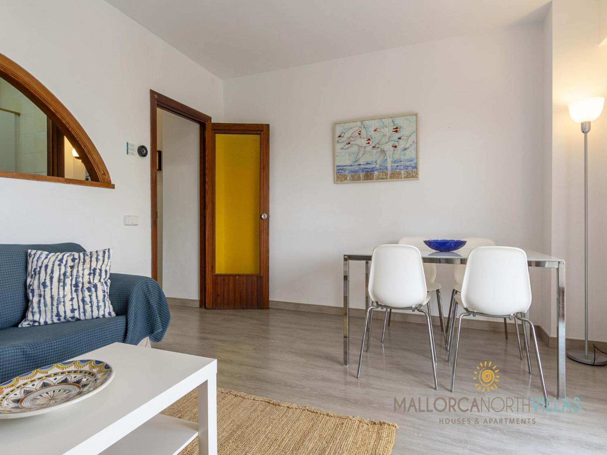 Apartment With Terrace Port de Pollença